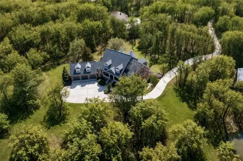8200 W 172nd Ter, Stilwell, KS 66085