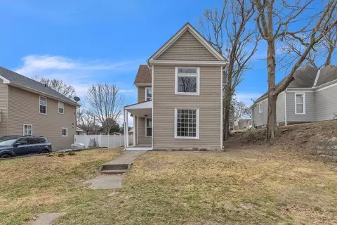 2816 Lafayette St, Saint Joseph, MO 64507