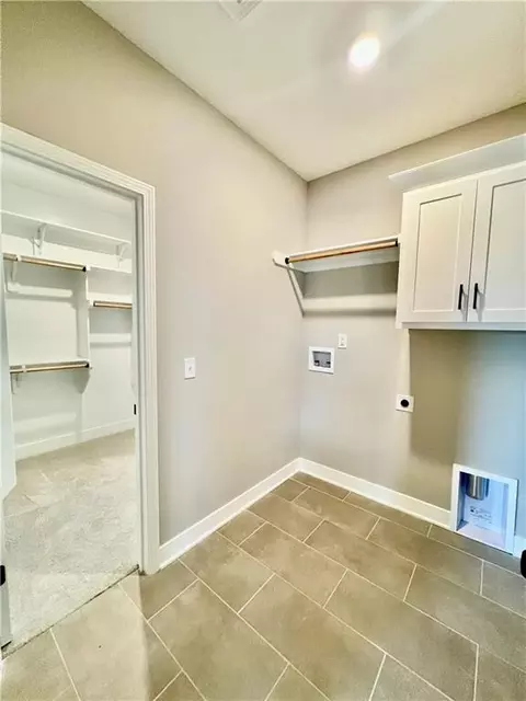 Other - 1925 Longview Dr, Liberty, MO 64068 photo 4 of 8