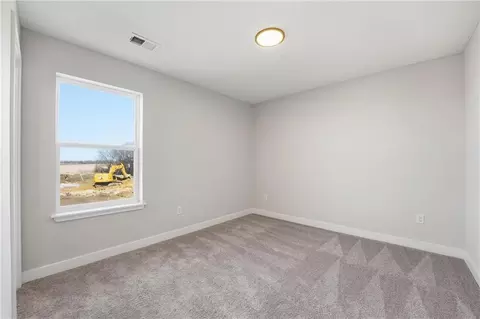 Bedroom - 1206 Royal Arch Trl, Raymore, MO 64083 photo 7 of 8