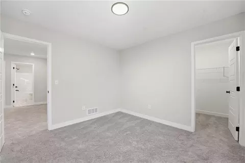 Bedroom - 1206 Royal Arch Trl, Raymore, MO 64083 photo 4 of 8