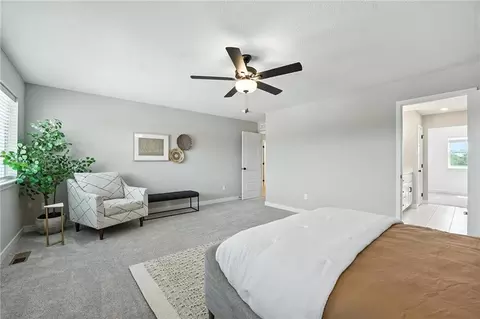 Bedroom - 1201 Sendera Trl, Raymore, MO 64083 photo 2 of 5