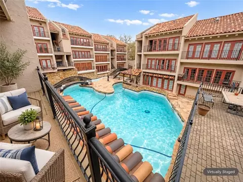 1111 W 46th St #22, Kansas City, MO 64112