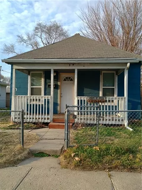 123 W Valley St, Saint Joseph, MO 64504