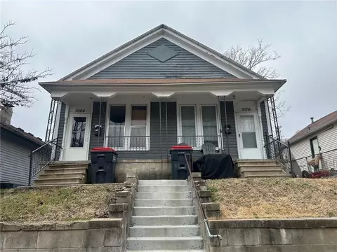 3004 N 3006 N 10th St, Saint Joseph, MO 64505
