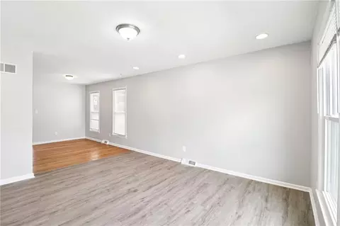 Living - 809 Mulberry St, Lees Summit, MO 64086 photo 3 of 13