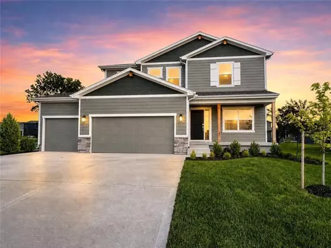 13305 W 179th St, Overland Park, KS 66013