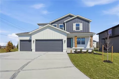 13458 W 179th Ter, Overland Park, KS 66013