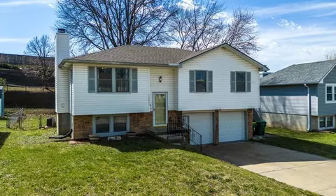 10831 Cleveland Ave, Kansas City, KS 66109