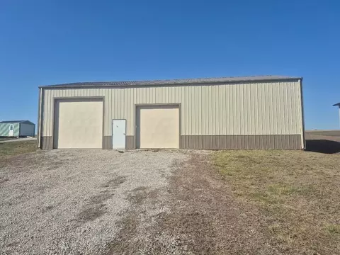 138 Lindberg Drive, Gallatin, MO 64640