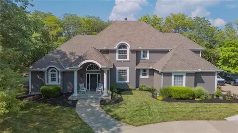 6218 Kimberly Downs, Parkville, MO 64152