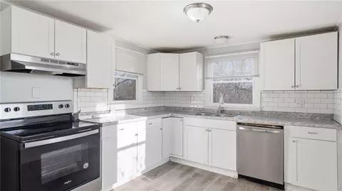 Kitchen - 1017 E Smith Ave, Independence, MO 64050 photo 1 of 2