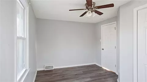Bedroom - 1017 E Smith Ave, Independence, MO 64050 photo 2 of 5