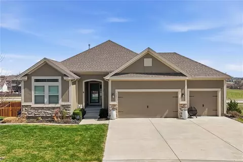 7301 NE 108th Ter, Kansas City, MO 64156