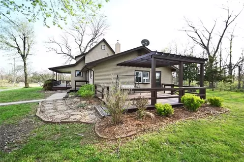 30704 Outerbelt Rd, Lees Summit, MO 64086