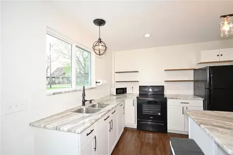 Kitchen - 30704 Outerbelt Rd, Lees Summit, MO 64086 photo 3 of 3