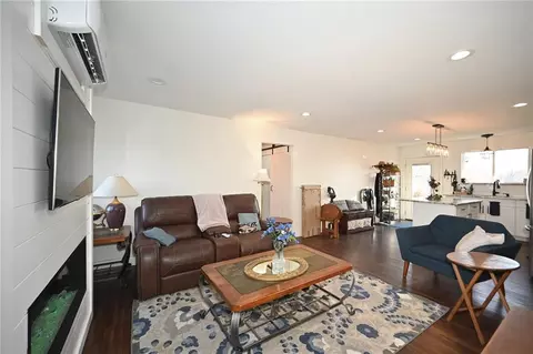 Living - 30704 Outerbelt Rd, Lees Summit, MO 64086 photo 5 of 8