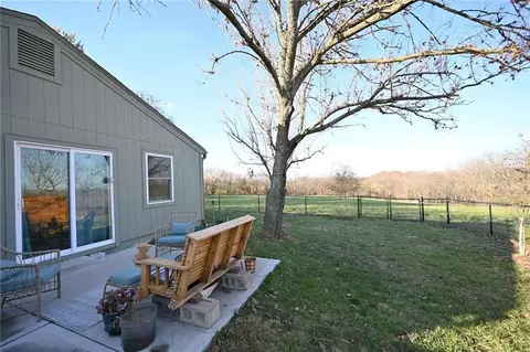Exterior - 30704 Outerbelt Rd, Lees Summit, MO 64086 photo 15 of 26