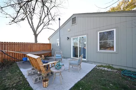 Exterior - 30704 Outerbelt Rd, Lees Summit, MO 64086 photo 14 of 26