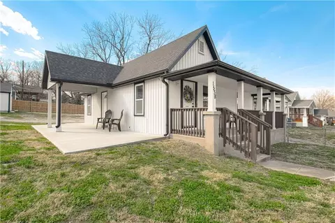 1538 S 40th St, Kansas City, KS 66106