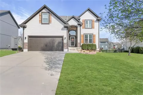 11647 S Marion St, Olathe, KS 66061