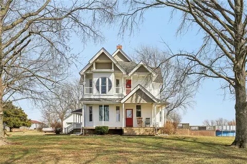 10368 NW O Hwy, Blairstown, MO 64726