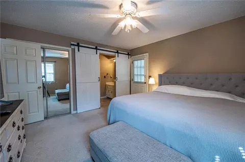 Bedroom - 1804 S Nicklaus Dr, Clinton, MO 64735 photo 3 of 5