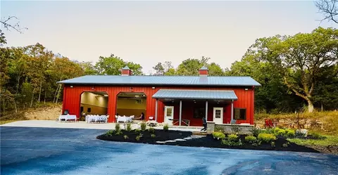 33345 W 95th St, De Soto, KS 66018