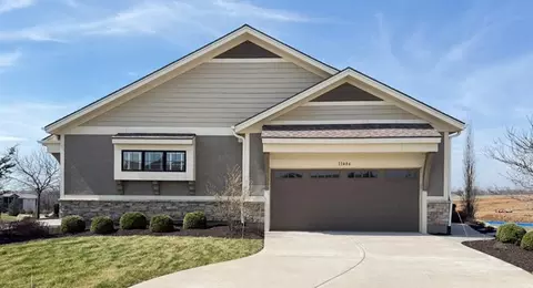 11404 S Millridge St, Olathe, KS 66061