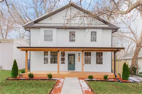 1327 New Jersey St, Lawrence, KS 66044