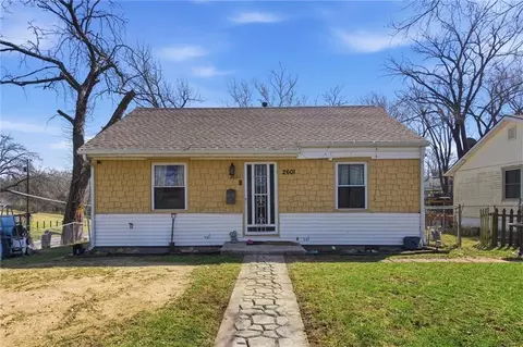 2601 S 28th St, Kansas City, KS 66106