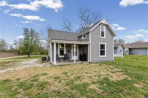 846 S Olive St, Ottawa, KS 66067