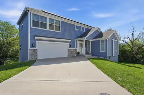 12627 Charlotte St, Kansas City, MO 64146