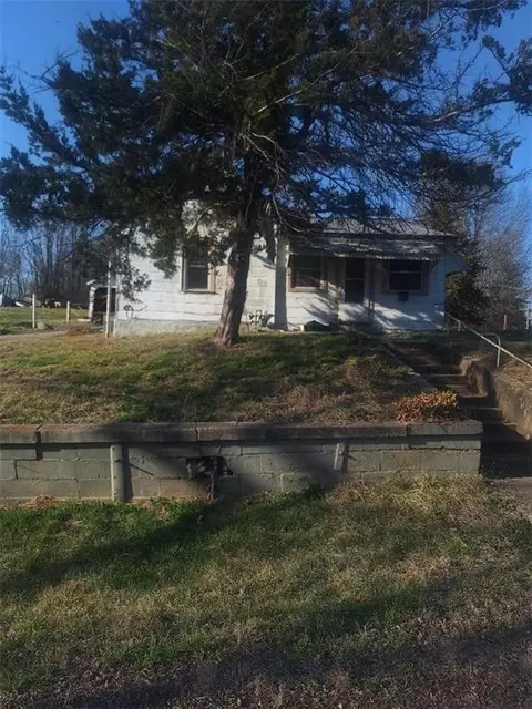 406 E Osage St, Plattsburg, MO 64477