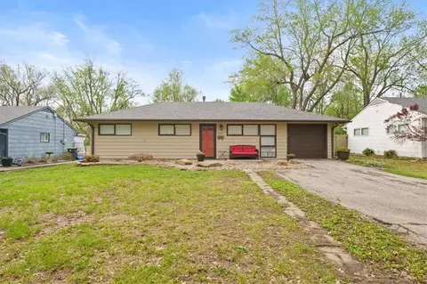7505 E 111th Ter, Kansas City, MO 64134