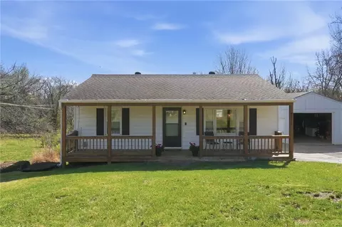2115 S 65th St, Kansas City, KS 66106