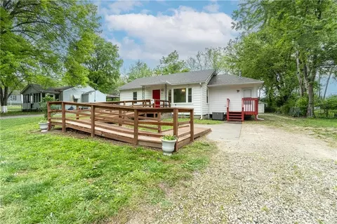 5114 Clark St, Kansas City, KS 66106