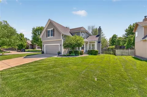 13811 W 153rd Ct, Olathe, KS 66062