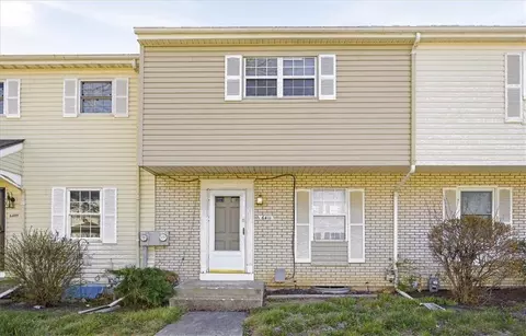 6411 E 127th St, Grandview, MO 64030