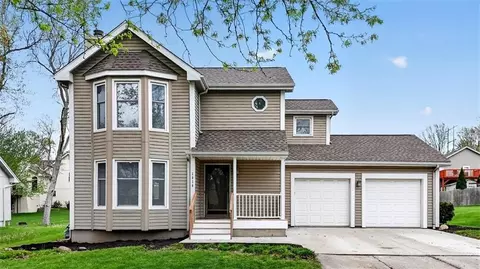 1016 NE 103rd St, Kansas City, MO 64155