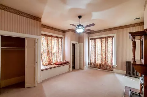 Bedroom - 805 N 4 St, Atchison, KS 66002 photo 1 of 9