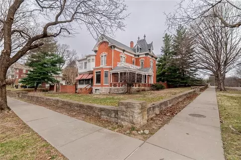 Other - 805 N 4 St, Atchison, KS 66002 photo 1 of 17
