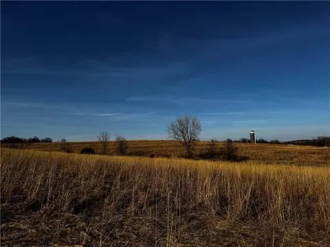County Road Jj Highway, Hopkins, MO 64461