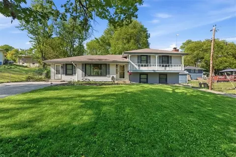 6202 E 103rd St, Kansas City, MO 64138