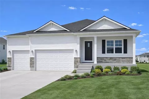 25020 W 178th Ter, Gardner, KS 66030
