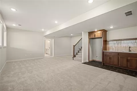 Living - 25010 W 89th Ter, Lenexa, KS 66227 photo 5 of 5