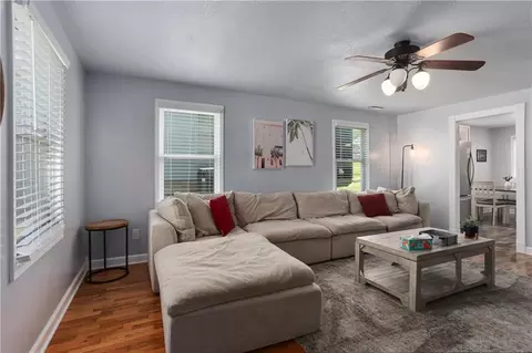 214 Ming St, Warrensburg, MO 64093