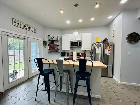 Kitchen - 516 E 5th St, Galena, KS 66739 photo 3 of 4