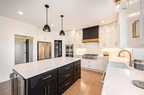 Kitchen - 3133 SW Summit View Trl, Lees Summit, MO 64082 photo 2 of 2