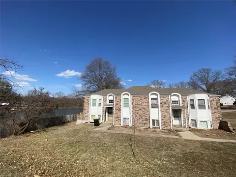 11422 E 75th St, Raytown, MO 64138